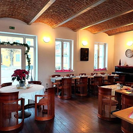 Hotel Vierseithof Luckenwalde Eksteriør billede