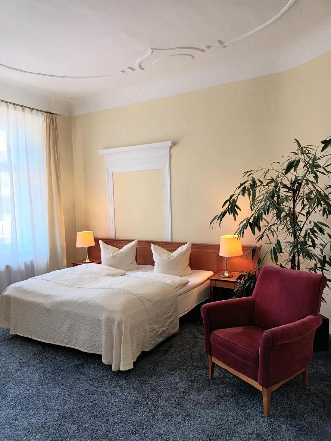 Hotel Vierseithof Luckenwalde Eksteriør billede